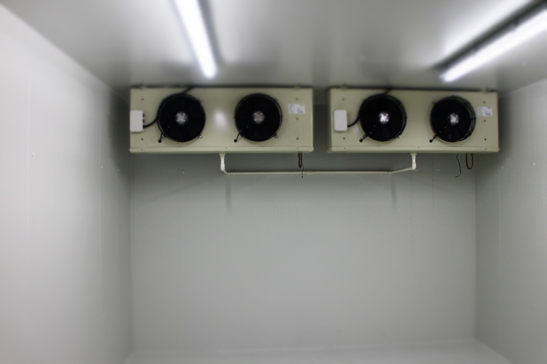 學(xué)校建設(shè)500m3實(shí)驗(yàn)室冷藏庫(kù)投資費(fèi)用需要多少錢(qián)？