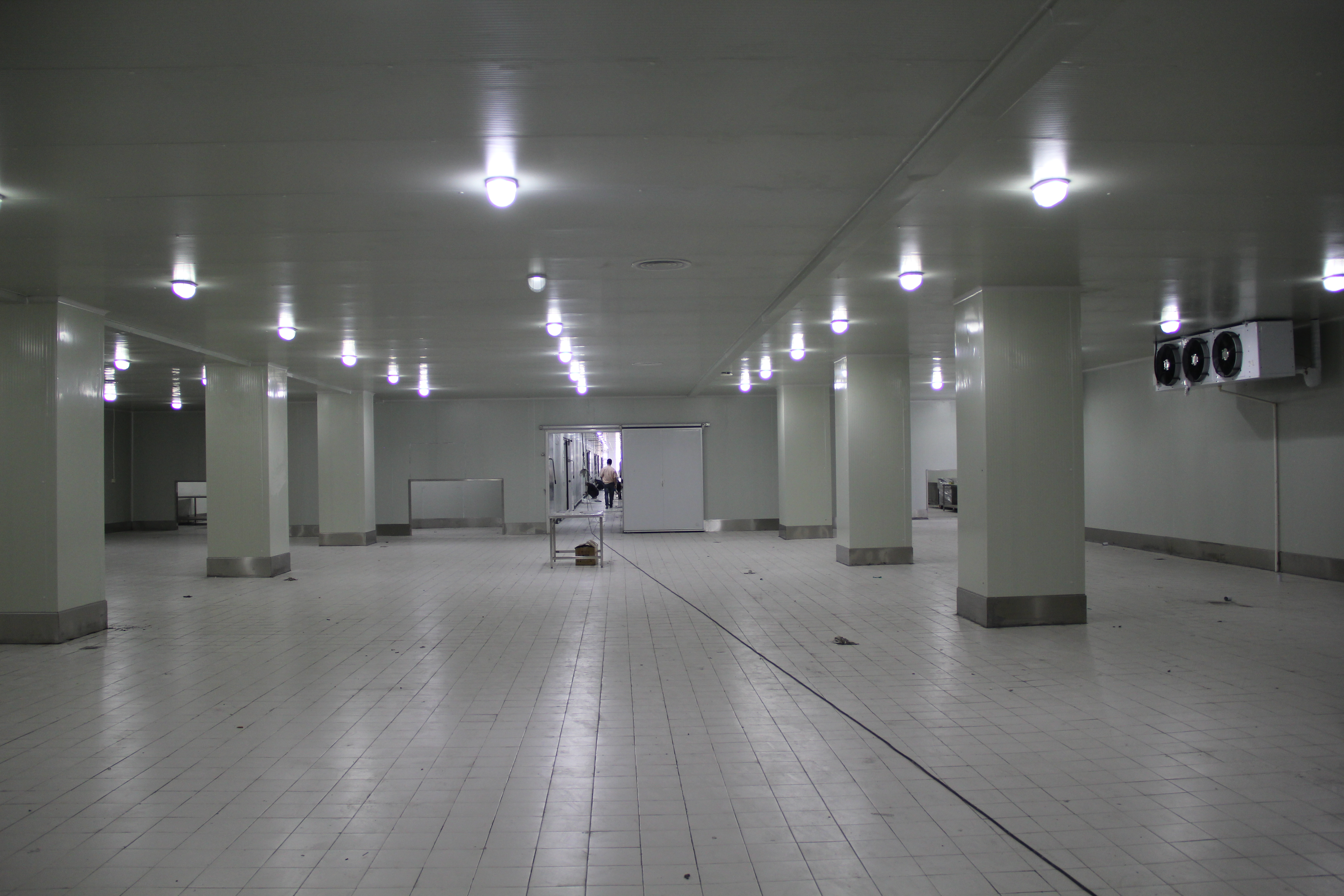 600立方米的冷庫(kù)