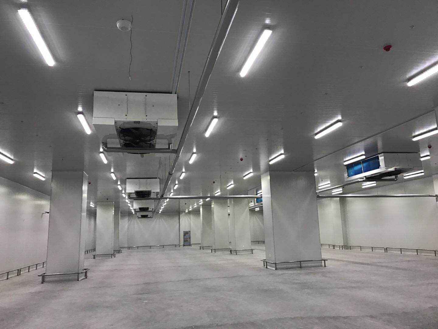 農(nóng)貿(mào)市場(chǎng)建造2000平米食品冷庫，冷庫造價(jià)有哪些費(fèi)用